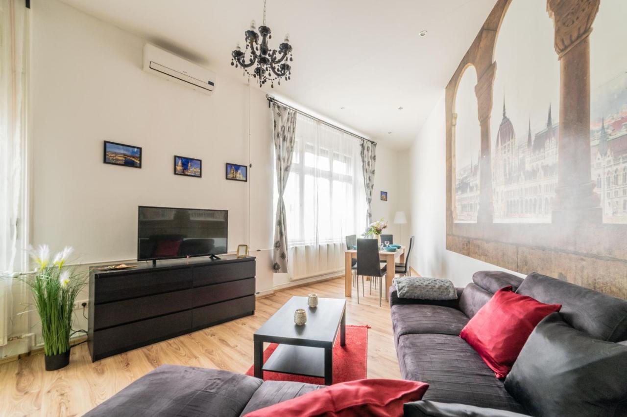 Real Apartments Anker Budapest Bagian luar foto